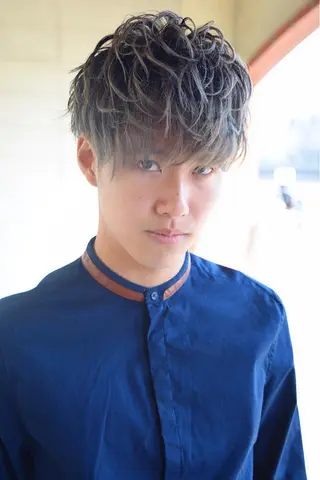 メンズ イシイ リョウヘイのヘアスタイル