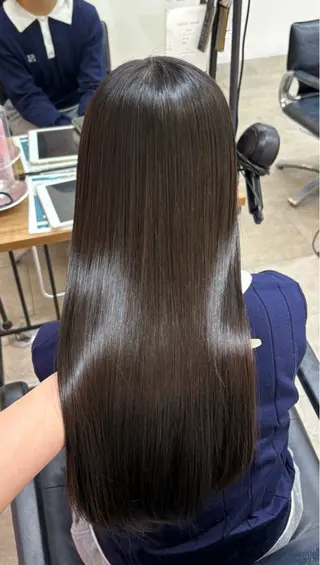 ロング HASHI AYAKAのヘアスタイル