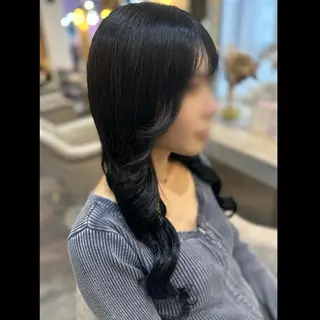 ロング カラー ヘアアレンジ 🖤kana/艶髪/ 韓国風暗髪カラー🖤のヘアスタイル