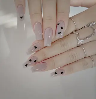 ネイル Queens 榊 まおのネイルデザイン