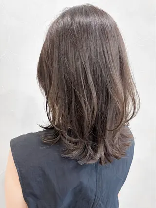 ミディアム カラー Agnos 武村 魁のヘアスタイル