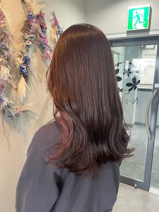 セミロング N-plants 楓のヘアスタイル