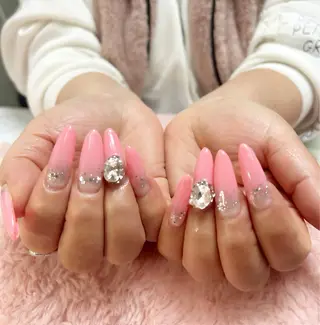 ネイル ＧＬAD グラットのネイルデザイン