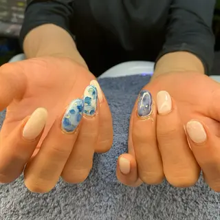 ネイル MHR nailのネイルデザイン