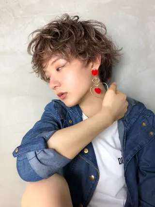 ショート 【ハイライトに自信】 福田 将太のヘアスタイル