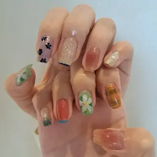 ネイル Nail mood デザイン持ち込みokのネイルデザイン