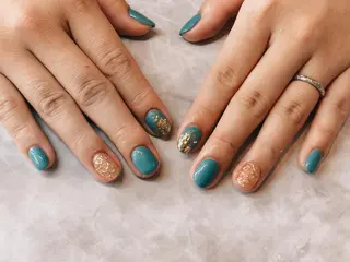 ネイル 長谷川 奈緒美のネイルデザイン