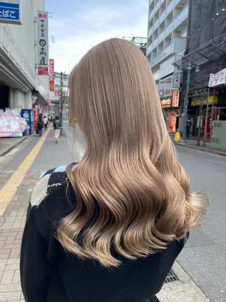 ロング カラー 個性派ネイル 🌼 ハルカ ♡の眉毛・アイブロウイメージ