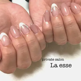 ミディアム ネイル プライベートサロン La esseのネイルデザイン