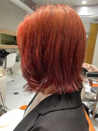 ミディアム 頭から整える美容師 松田のヘアスタイル