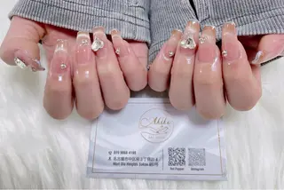 ネイル AKIKO ネイルサロンのネイルデザイン