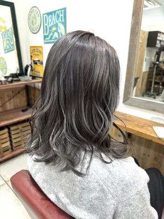 セミロング カラー 吉田裕太/ハイライト ダブルカラーのヘアスタイル