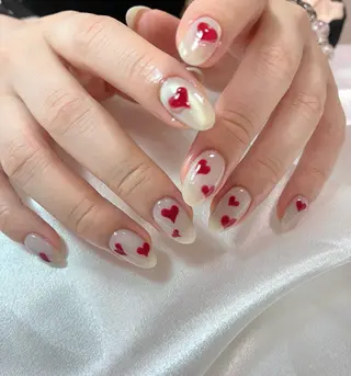 ネイル 伊藤 菜緒のネイルデザイン