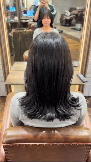 ミディアム カラー noa 似合わせ︰ 透明感︰韓国風のヘアスタイル