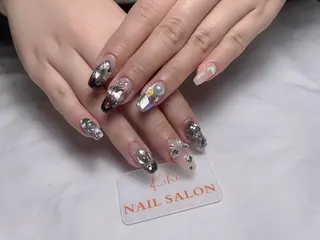 ネイル 💕鈴木ユリ パラジェル/オフ無料のネイルデザイン