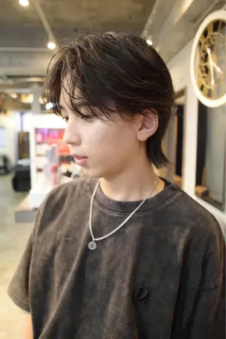 パーマ メンズ 岩佐 柚太のヘアスタイル