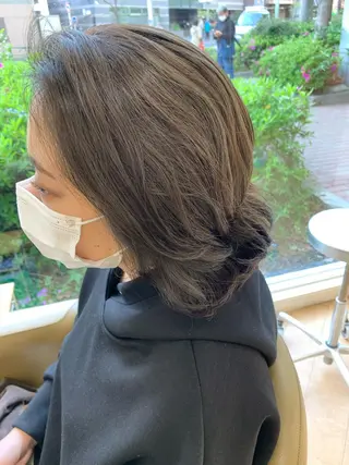 ショート カラー 福原 亜祐美のヘアスタイル