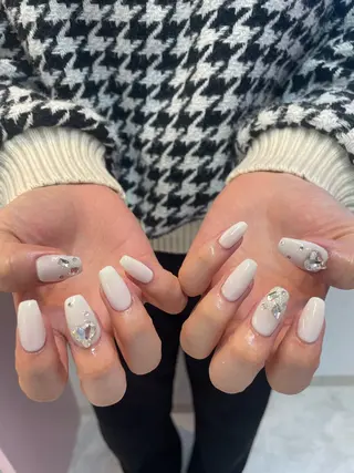 ネイル 束感まつ毛/ネイル/ LED♥KIRARAのマツエク・マツパデザイン