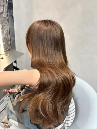 ロング カラー MOMOHA/ 🍑レイヤーカットのヘアスタイル