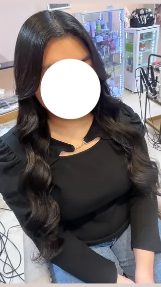 ロング ヘアアレンジ ヤマダ アヤノのヘアスタイル