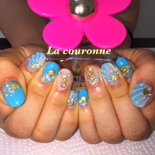 ネイル Lacouronne NATSUMIのネイルデザイン