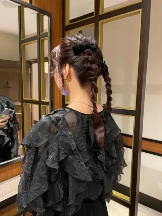 ロング 堀 綾花のヘアスタイル