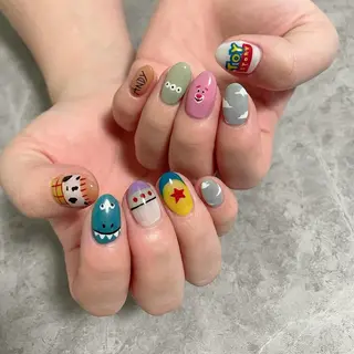 ネイル Nailsalon  BELL所属・岩田 優華のネイルデザイン