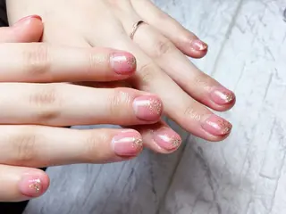 ネイル 佐藤 結衣のネイルデザイン