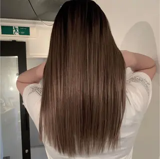 ロング カラー ノサカ ミワコのヘアスタイル