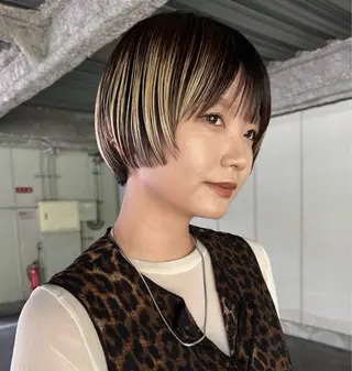 ショート カラー ハッシュカット カシマハヤトのヘアスタイル