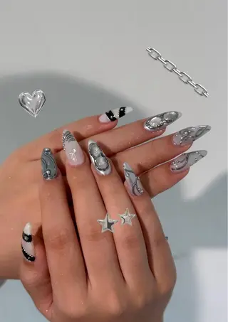 ネイル Ema Nail 豊中店所属・nail salon M&👩🏼💖のネイルデザイン