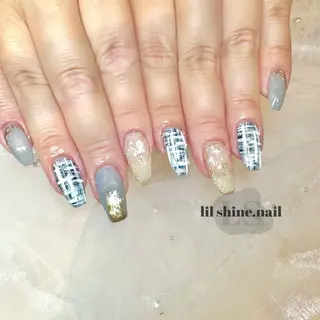 ネイル リル シャインのネイルデザイン