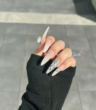 ネイル Luna Gladeのネイルデザイン
