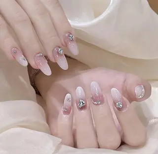 ネイル エリ🫧 nail池袋東口のネイルデザイン