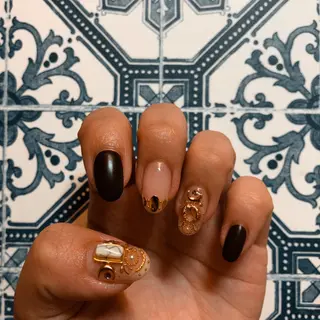 ネイル nail salon  aloalo所属・Nailist Ayaのネイルデザイン