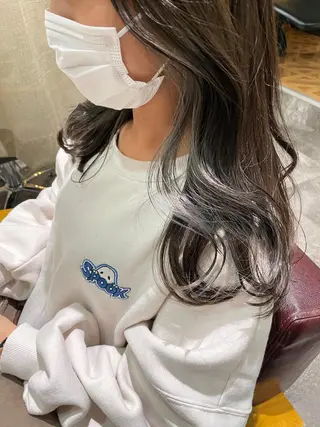 カラー ayaka 縮毛矯正レイヤーのヘアスタイル