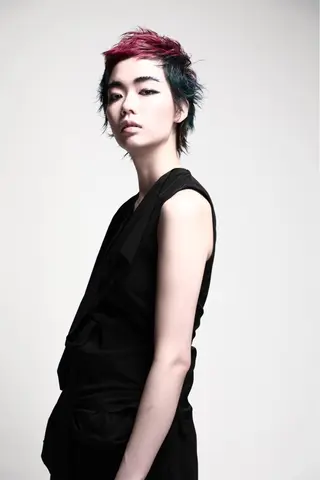 ショート 癖毛、多毛の方歓迎 三浦　麻衣のヘアスタイル