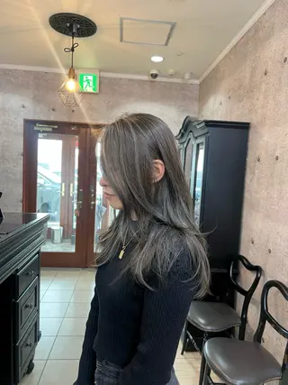 セミロング MAYU / Raf.のヘアスタイル