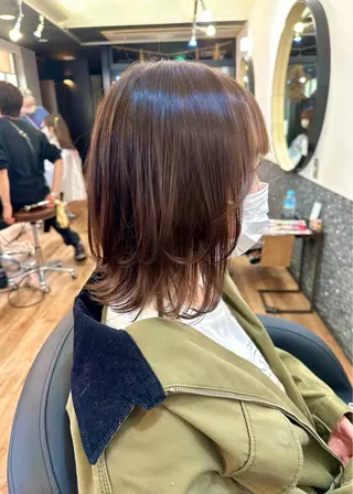 ミディアム 大人可愛いレイヤー 大田のヘアスタイル