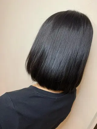 ミディアム カラー Appeler Kana yのヘアスタイル