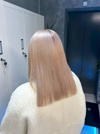 カラー 🦋ハイトーン×ア レンジ💫Leenaのヘアスタイル