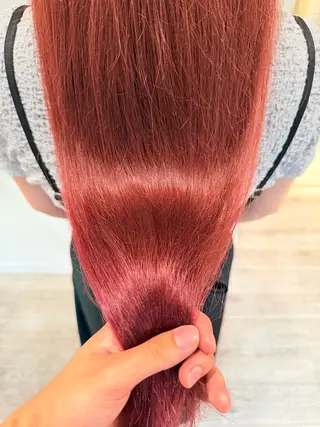 ロング カラー クロギ リョウのヘアスタイル
