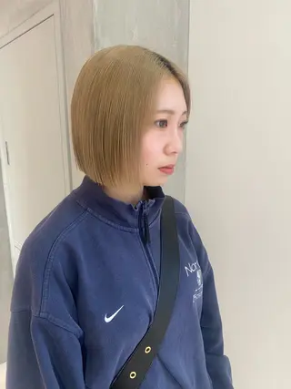 ミディアム いとう ほのかのヘアスタイル