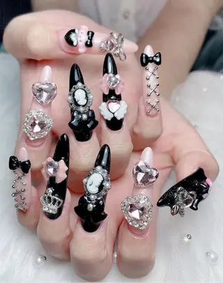 ネイル Lee Nails チップ長さだし専門店のネイルデザイン