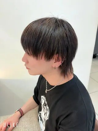 メンズ メンズ特化シャドウパ ーマラウンドマッシュのヘアスタイル