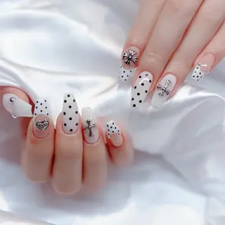 ネイル ぷりゅねる 心斎橋のネイルデザイン