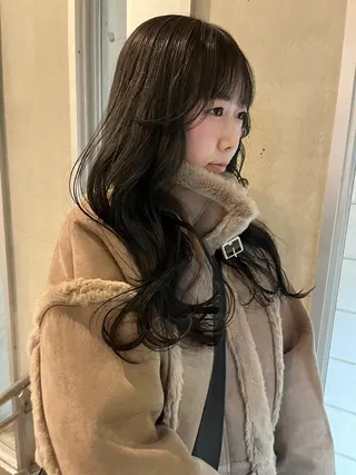 ロング 透明感カラー人気 ナンバーワンMIYUのヘアスタイル