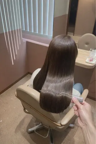 ロング Eleanor 静岡店所属・川名 充✂️のヘアスタイル