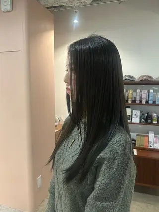 カラー かんだい colorのヘアスタイル