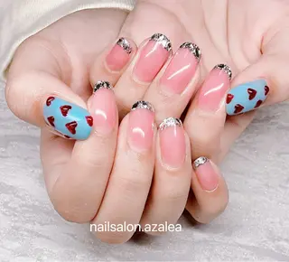 ネイル R inのネイルデザイン